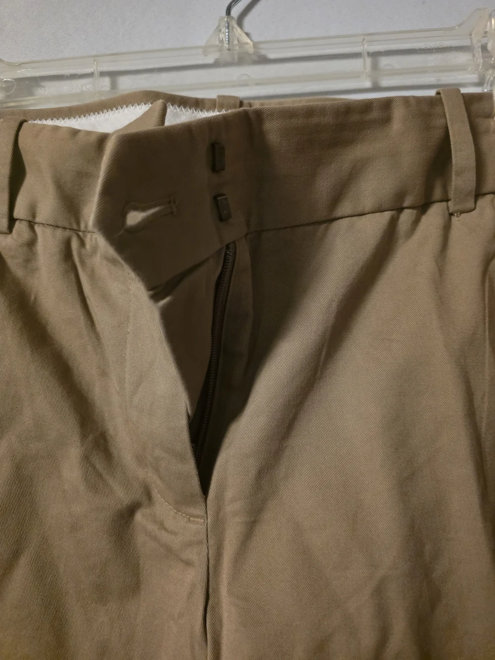 J. Crew Women’s Beige Khaki Pants - Size 6